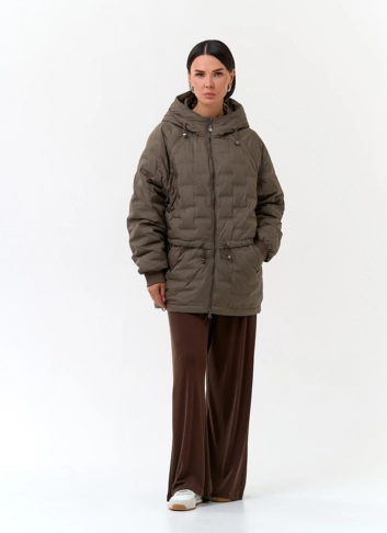 Женская куртка с капюшоном