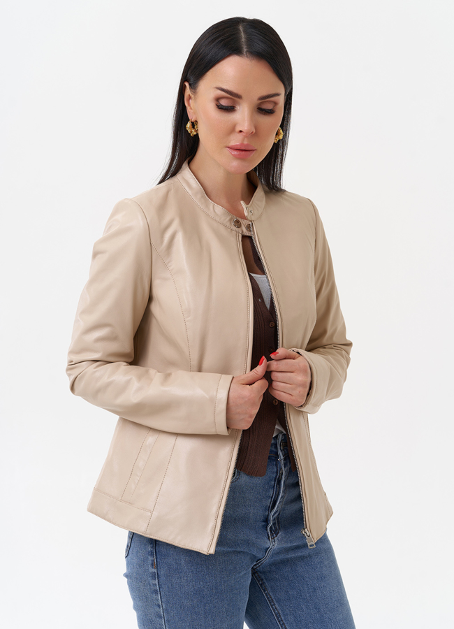 Светлая кожаная куртка модель № 75140 универмаг малина
