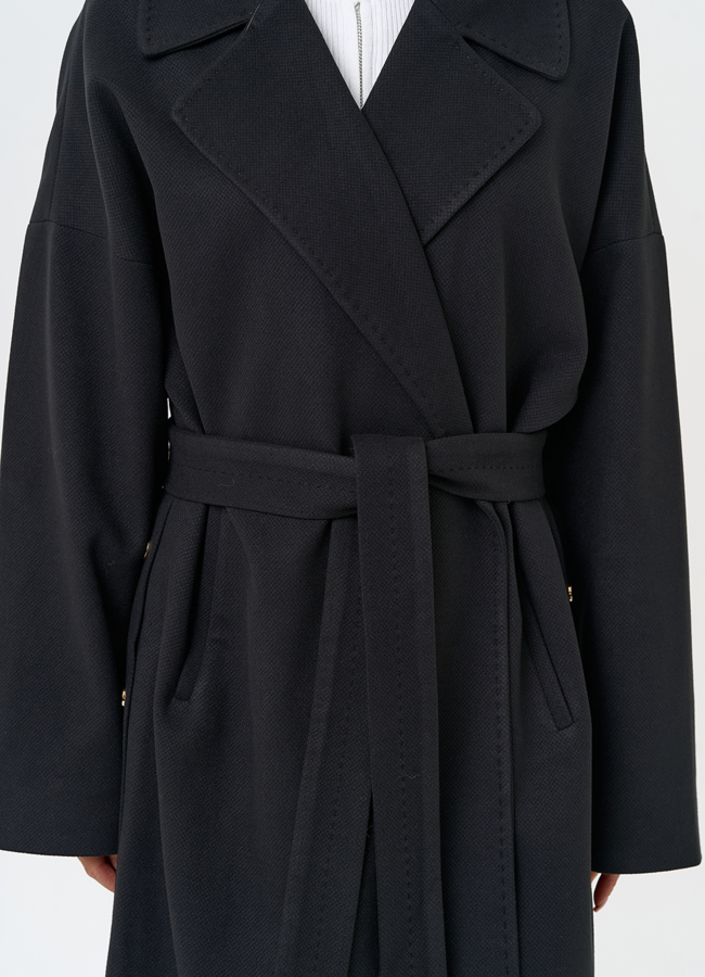 Женское пальто черного цвета с функциональными кнопками модель № 31408 в рассрочку