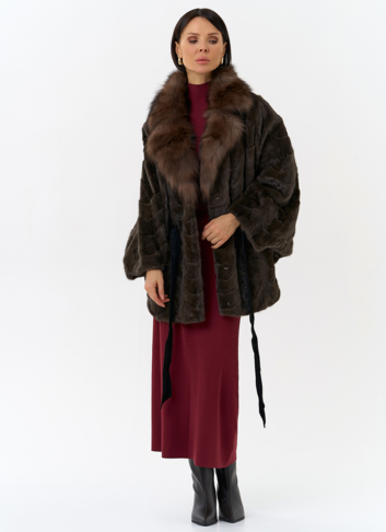 Шуба из меха норки с воротником из меха лисы