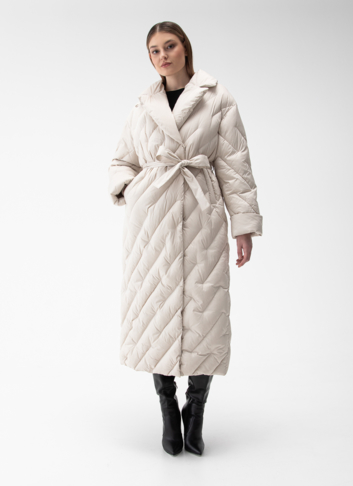 Женский пуховик с английским воротником