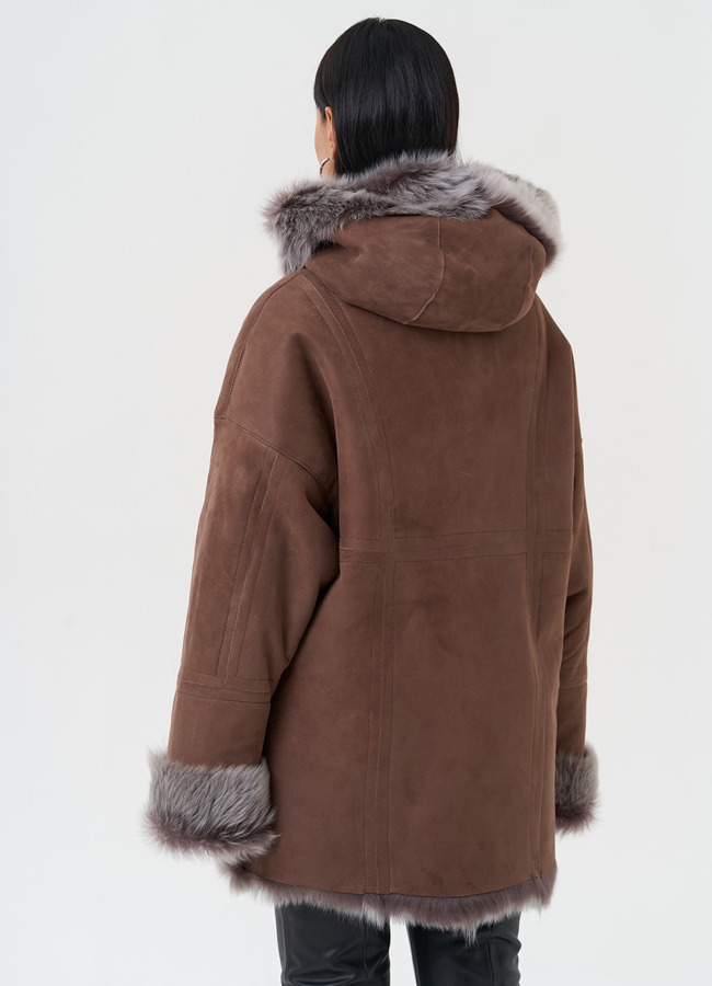 Натуральная дубленка с капюшоном модель № 28700 универмаг малина