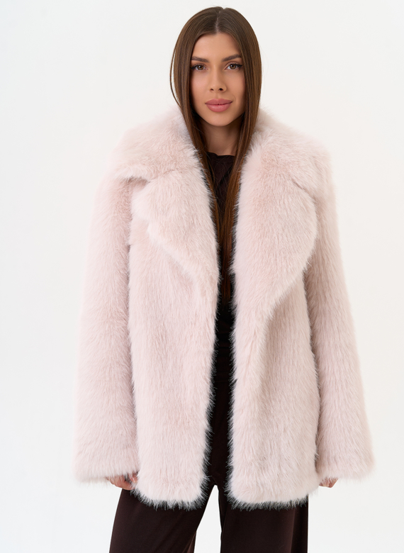 Женская шуба из эко меха с английским воротником 