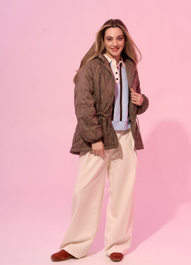 Женская куртка в коричневом цвете с капюшоном модель № 31391 в кредит