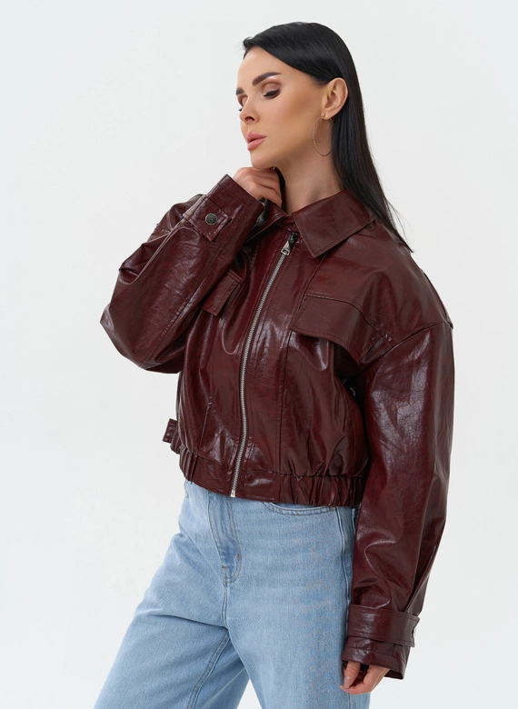 Куртка бомбер из эко кожи бордового цвета