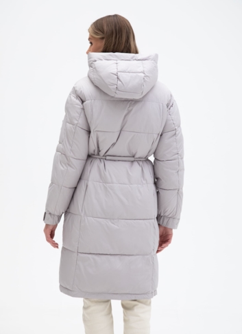 Женский пуховик с капюшоном 