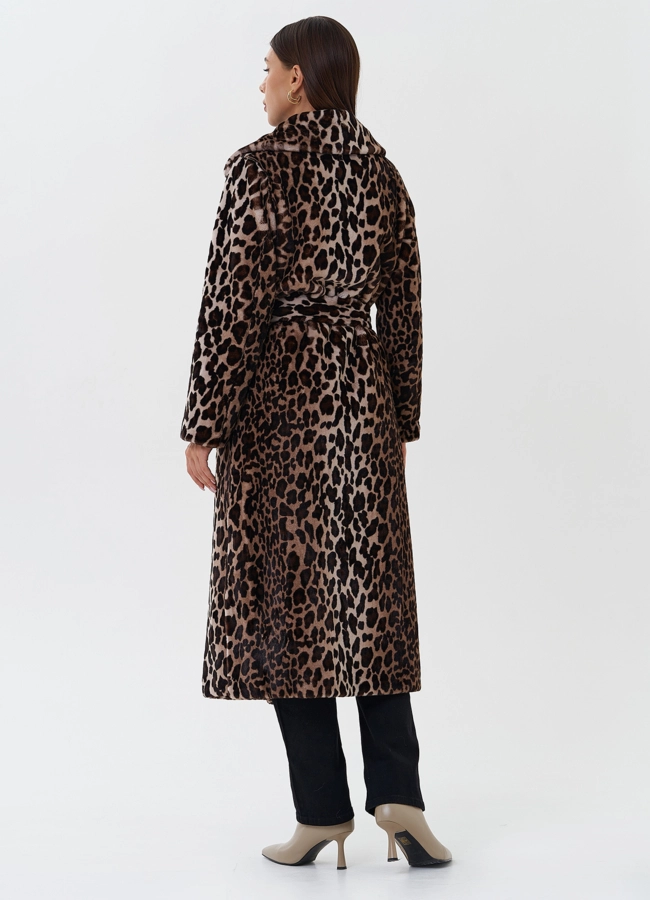 Пальто из эко меха с анималистичным принтом модель № 27685 универмаг малина