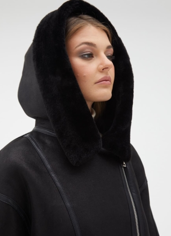 Женская удлиненная дубленка из эко кожи