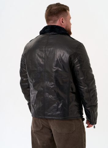 Куртка из натуральной кожи с воротником из овчины