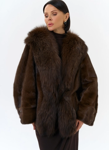 Шуба из норки с отделкой из меха чернобурки фото